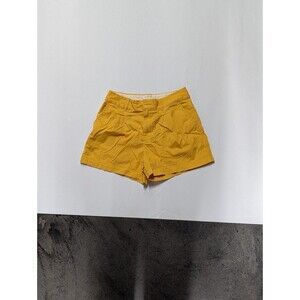 Gap Women's Size 10P Petite Yellow Pleated Khaki Shorts